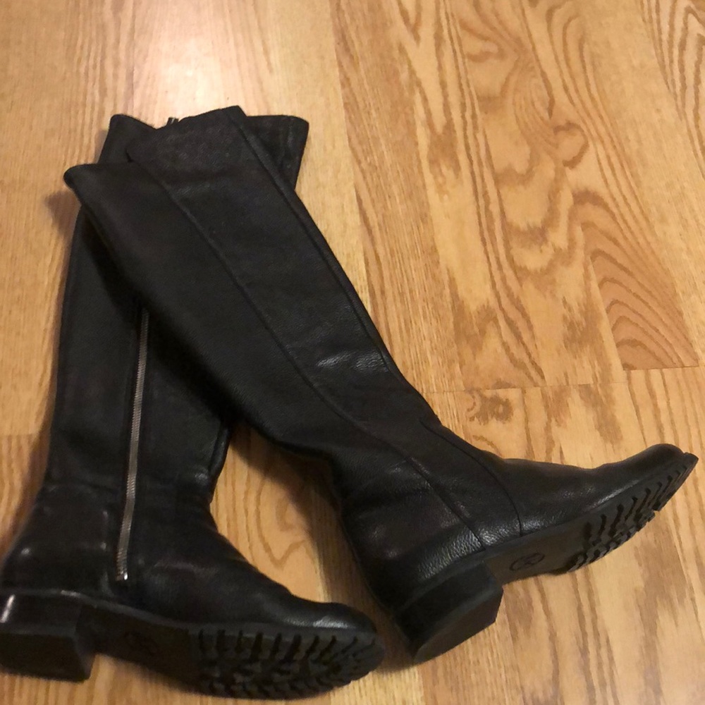 MICHAEL KORS LEATHER BOOTS